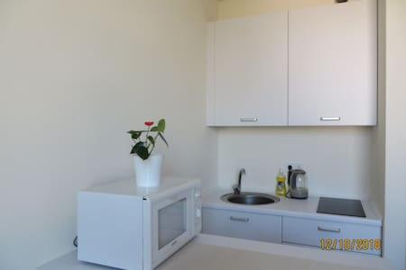 كييف Smart-House Smart Kvartira S Kukhnei Vozle Metro. المظهر الخارجي الصورة